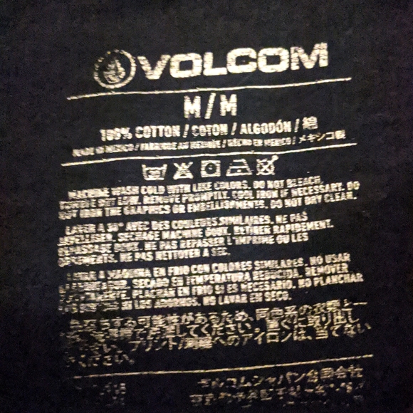 Volcom shirt - Picture 4 of 4